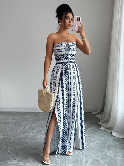 ✨👗 Geometric Jumpsuit with Halter Neckline & Side Slit – 50% OFF! Perfect for Beach, Office & Evening. 🔥✨