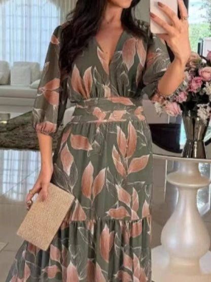 Floral V-Neck Maxi Dress with Tiered Ruffle Hem – Plus Size